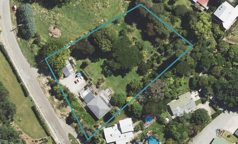 193 Barkers Hill Road, Whataupoko, Gisborne - Carousel 1