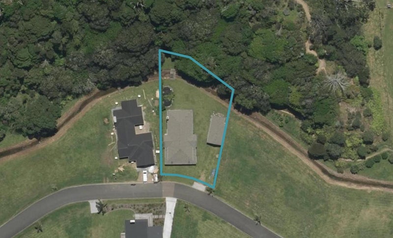 11 Edgewater Place, Matapouri, Whangārei - Carousel 1