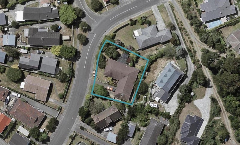 82 Eatwell Avenue, Paraparaumu Beach, Paraparaumu - Carousel 1