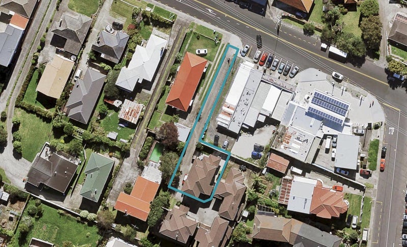 707 Richardson Road, Hillsborough, Auckland - Carousel 1