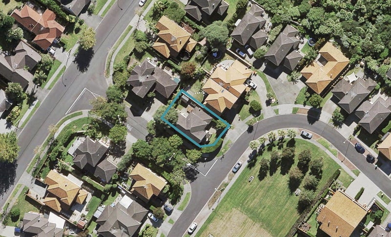 4 Greenbough Lane, Greenhithe, Auckland - Carousel 1