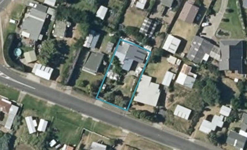 41 Pratt Avenue, Foxton Beach, Foxton - Carousel 1