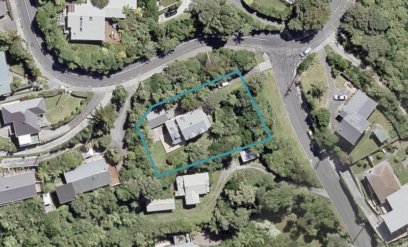 44 Pekanga Road, Normandale, Lower Hutt - Carousel 1