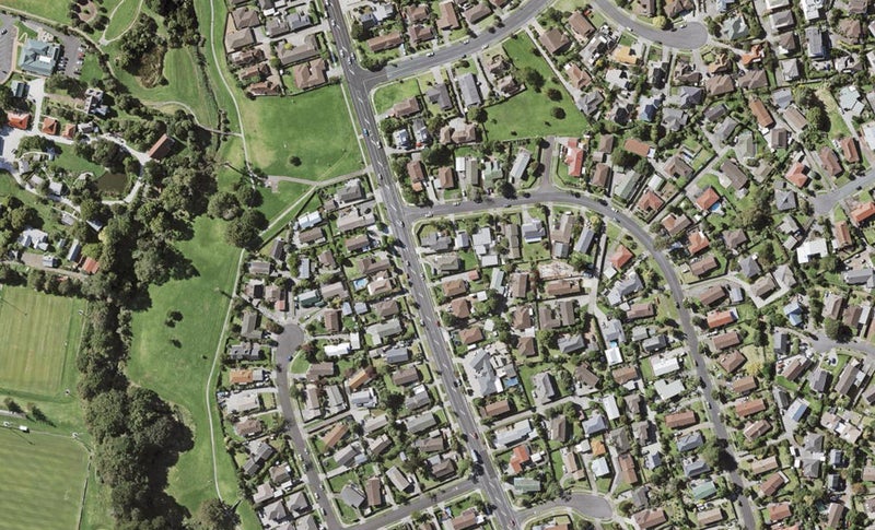 108 Aviemore Drive, Highland Park, Auckland - Carousel 1