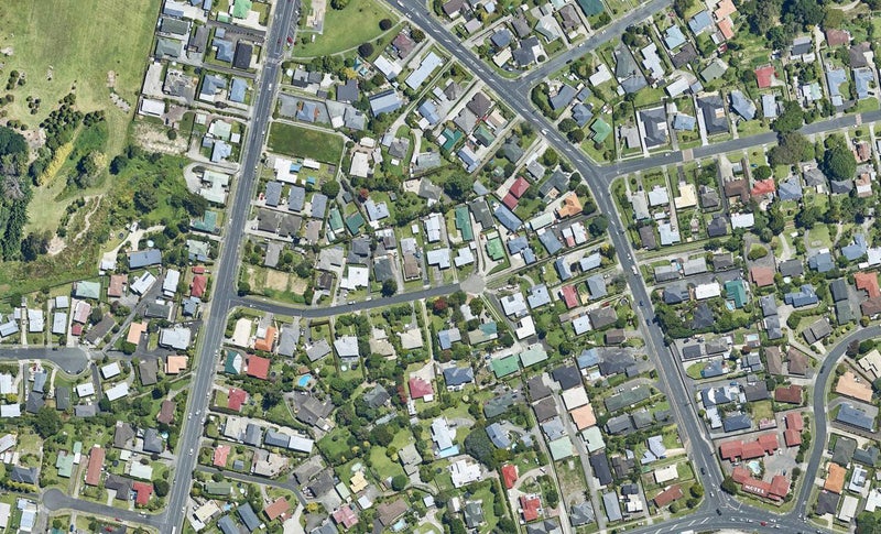 20 Linley Terrace, Judea, Tauranga - Carousel 1