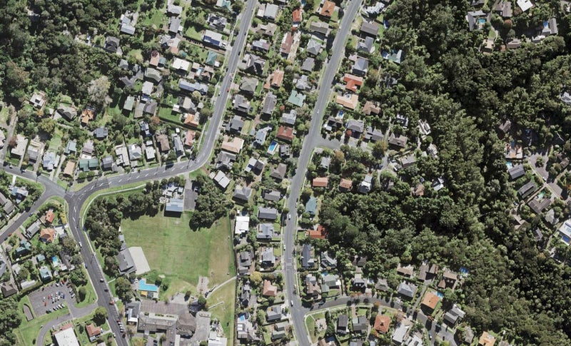 113 Chelsea View Drive, Chatswood, Auckland - Carousel 1