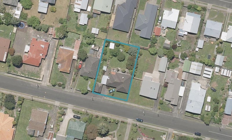 31 Durie Street, Durie Hill, Whanganui - Carousel 1