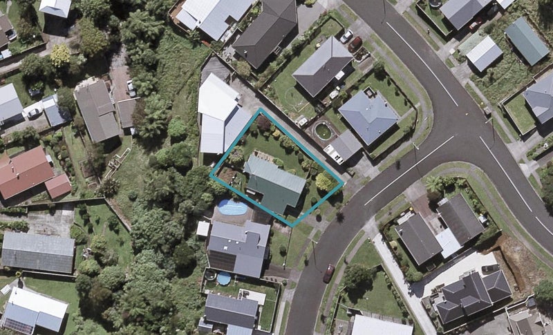 6 Marchant Place, Westown, New Plymouth - Carousel 1