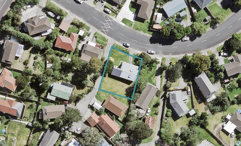 110 Solar Road, Glen Eden, Auckland - Carousel 1