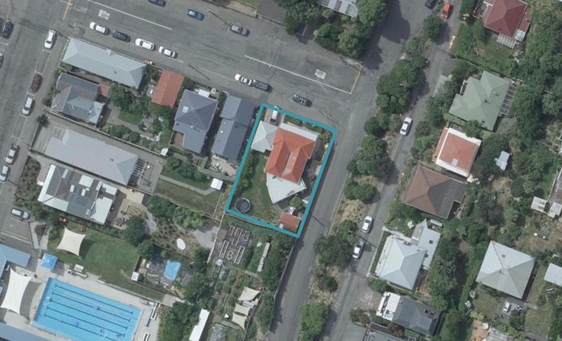 1 Exeter Street, Lyttelton, Lyttelton - Carousel 1