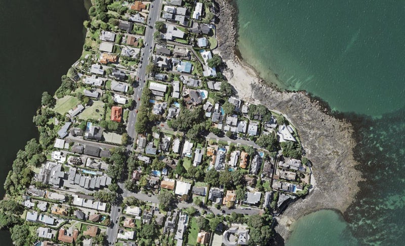 12 Minnehaha Avenue, Takapuna, Auckland - Carousel 1