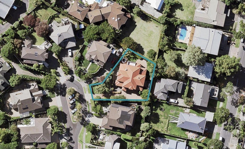 35 Summerhill Place, St Heliers, Auckland - Carousel 1