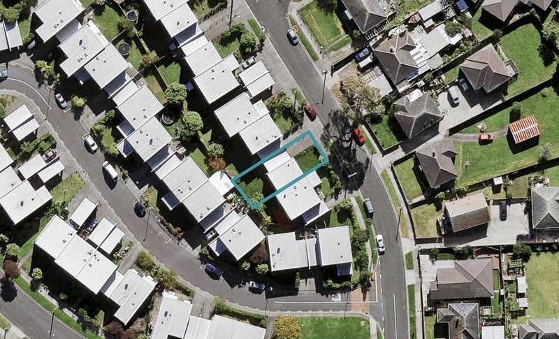 27 Ruahine Street, Avondale, Auckland - Carousel 1