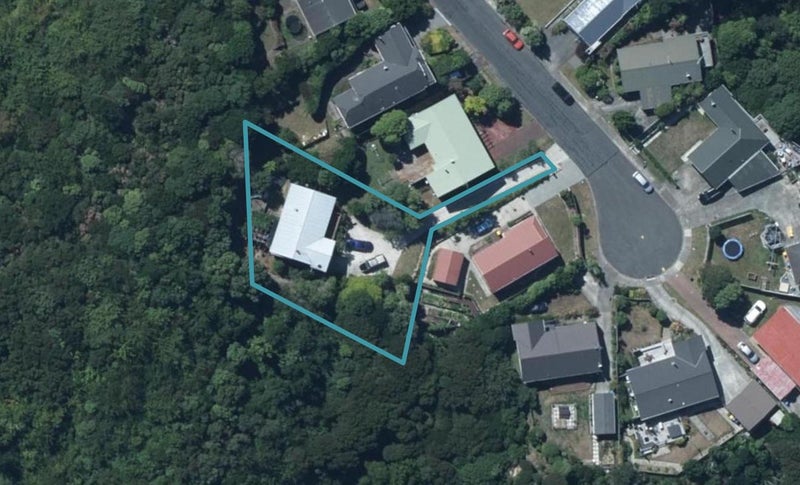 12 The Yardarm, Whitby, Porirua - Carousel 1