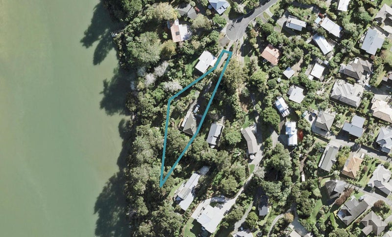 26 Poplar Road, Stanmore Bay, Whangaparaoa - Carousel 1