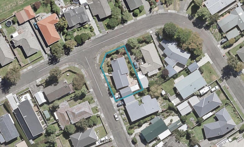 1 Parera Grove, Heretaunga, Upper Hutt - Carousel 1