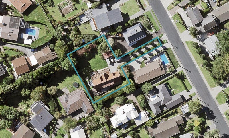 188A Bleakhouse Road, Mellons Bay, Auckland - Carousel 1