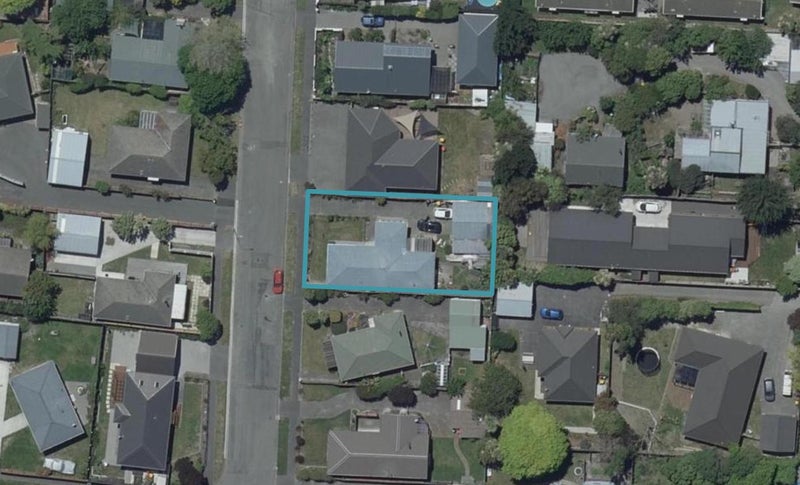 16 Thurso Place, New Brighton, Christchurch - Carousel 1