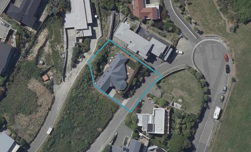28 Challenger Lane, Redcliffs, Christchurch - Carousel 1
