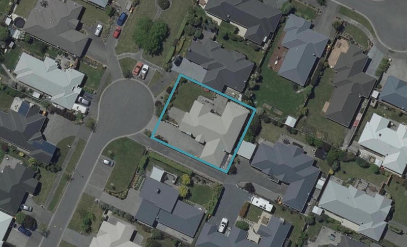 10 Rooney Place, Aidanfield, Christchurch - Carousel 1