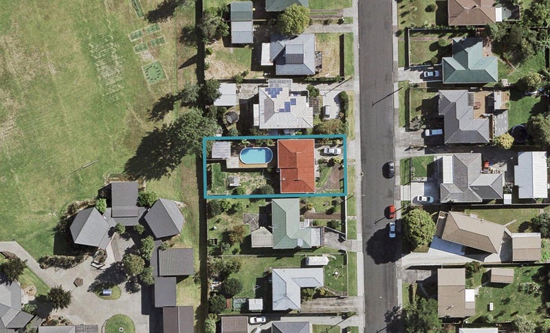 13 Greenmeadows Avenue, Manurewa East, Auckland - Carousel 1
