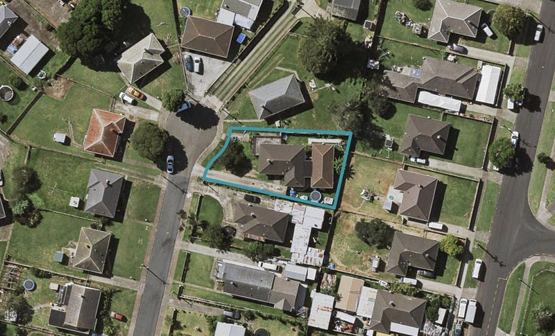 9 Hope Place, Otara, Auckland - Carousel 1