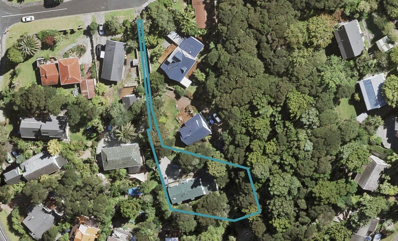 7 Sonnenberg Way, Titirangi, Auckland - Carousel 1