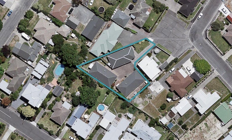 2/31A CASSINO CRESCENT, ONEKAWA, NAPIER - Carousel 1