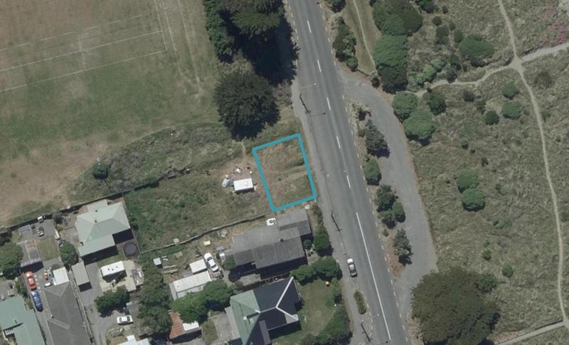 1/142 Marine Parade, New Brighton, Christchurch - Carousel 1