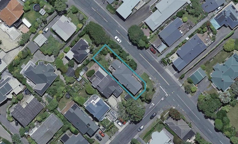 2 Izard Road, Khandallah, Wellington - Carousel 1