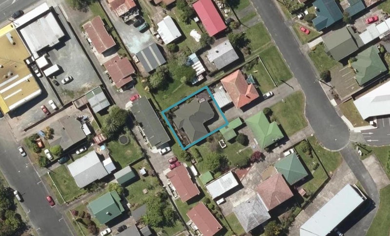 4 Cooke Street, Avenues, Whangarei - Carousel 1
