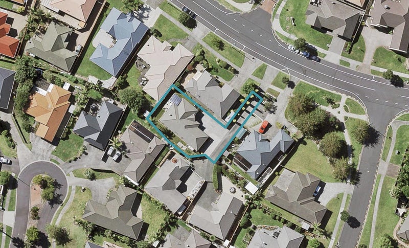 17 Maghera Drive, East Tamaki Heights, Auckland - Carousel 1
