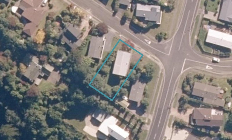 3 Brunette Drive, Acacia Bay, Taupo - Carousel 1