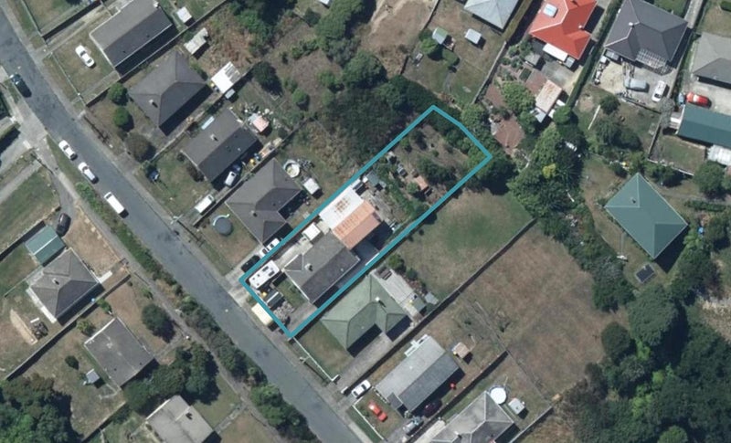 19 Thompson Grove, Ranui, Porirua - Carousel 1