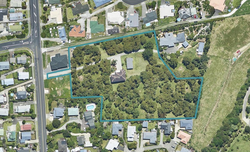 190A Waitaha Road, Welcome Bay, Tauranga - Carousel 1