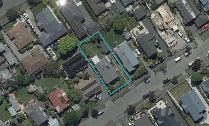 48 St Andrews Square, Strowan, Christchurch - Carousel 1