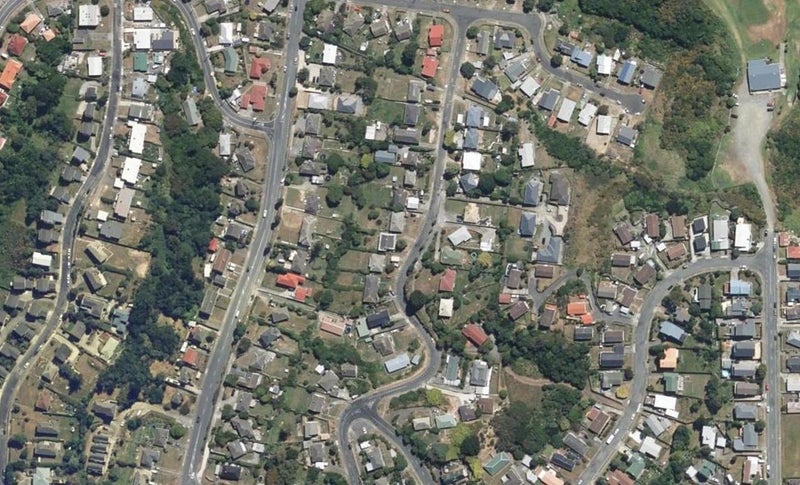 33 Downes Street, Titahi Bay, Porirua - Carousel 1