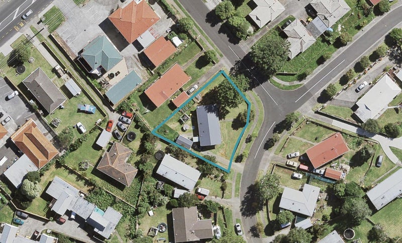 5 Afton Place, Ranui, Auckland - Carousel 1