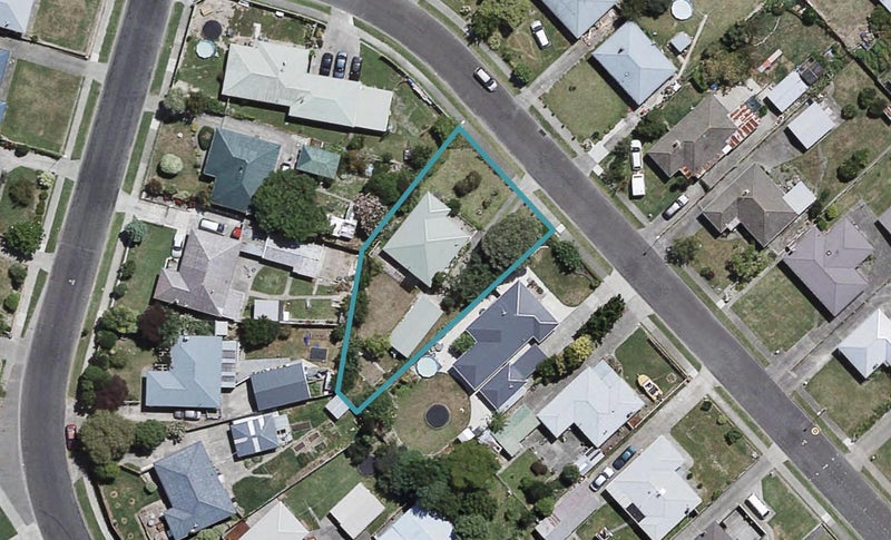 3 Shackleton Street, Maraenui, Napier - Carousel 1