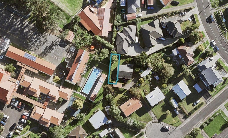 13 Puhua Lane, Mount Roskill, Auckland - Carousel 1