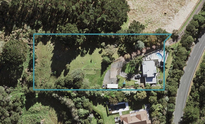124 Paremoremo Road, Lucas Heights, Auckland - Carousel 1
