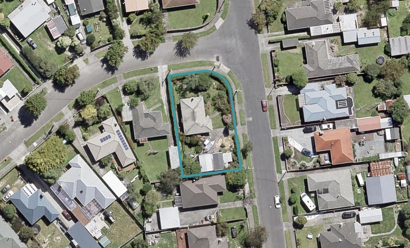49 Routley Crescent, Elderslea, Upper Hutt - Carousel 1