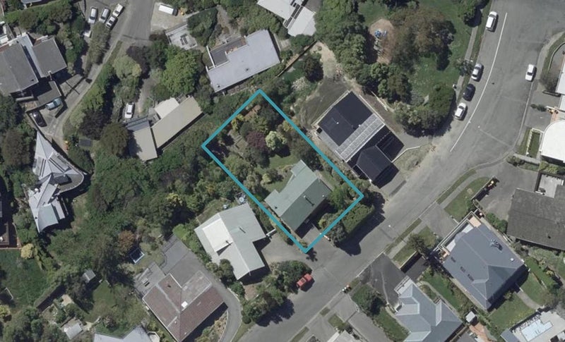 19 Takahe Drive, Cashmere, Christchurch - Carousel 1