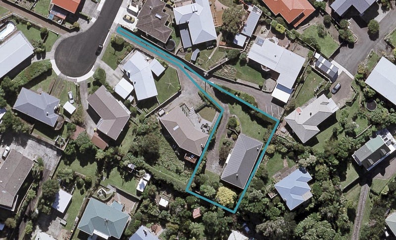 1B Tay Street, Spotswood, New Plymouth - Carousel 1
