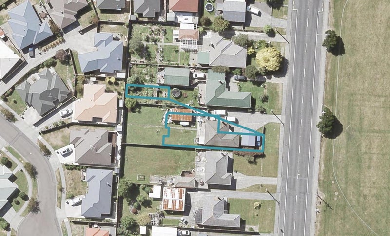 5/31 Fitzherbert Road, Wainuiomata, Lower Hutt - Carousel 1