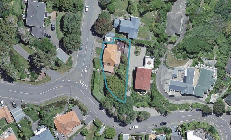 4 Homewood Crescent, Karori, Wellington - Carousel 1