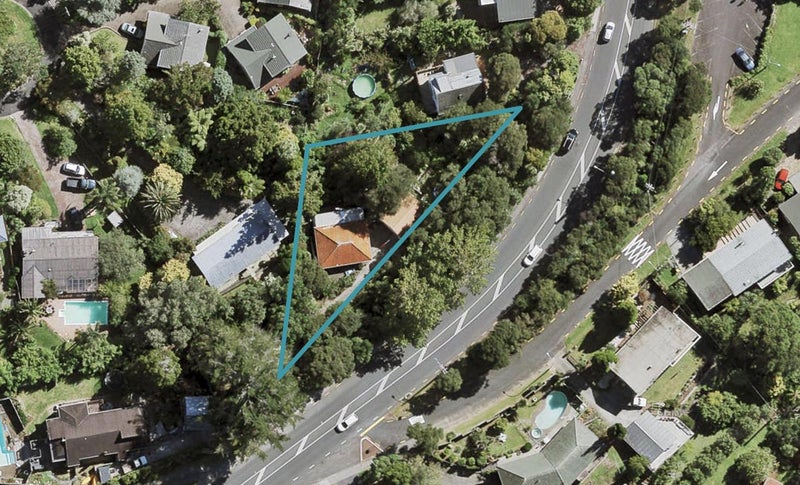 275B Titirangi Road, Titirangi, Auckland - Carousel 1