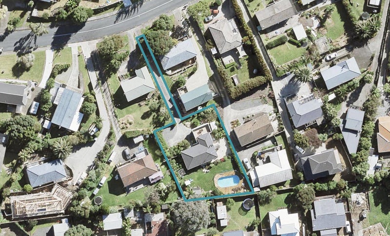 104 Awaruku Road, Torbay, Auckland - Carousel 1