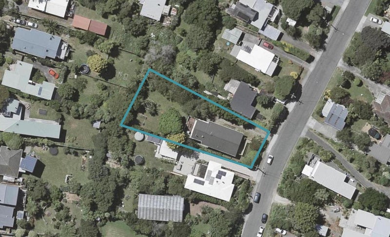 67 Glen Road, Raumati South, Paraparaumu - Carousel 1