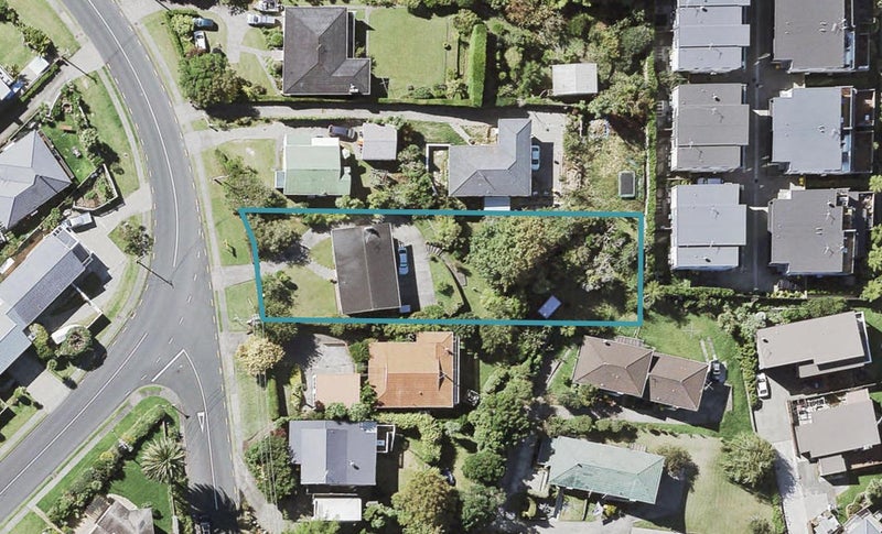 10 Nigel Road, Browns Bay, Auckland - Carousel 1
